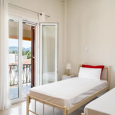 Stavros Twobedroom House With Patio By Konnect * Άγιος Ιωάννης Περιστερών